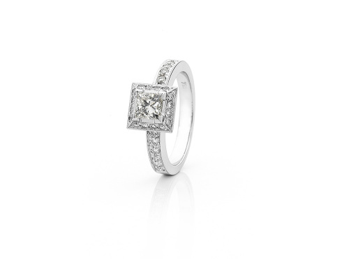 Princess Cut Halo Diamond Ring