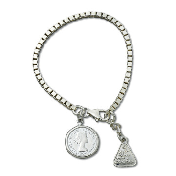 BOX CHAIN BRACELET WITH THREEPENCE